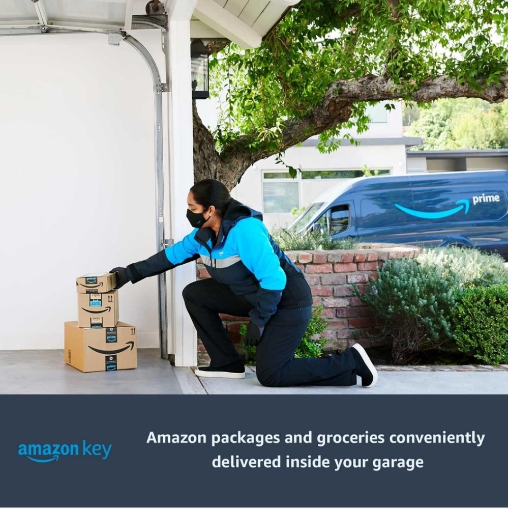 CHAMBERLAIN Smart Garage Control - Wireless Garage Hub and Sensor with Wifi & - Picture 2 of 13